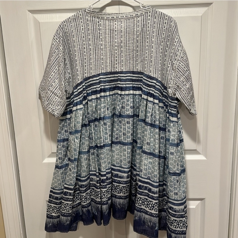 We The Free Babydoll Block Printed Top Size Small - Picture 4 of 4